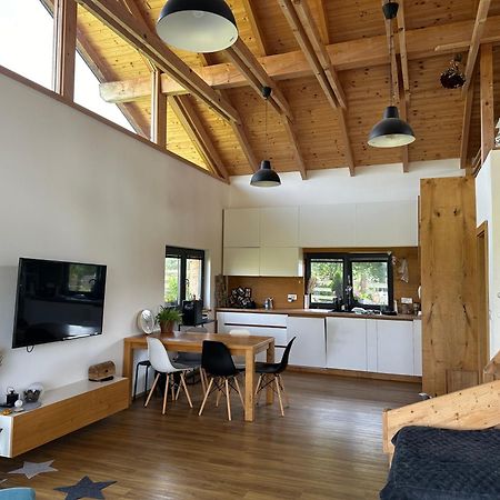 Dum Splnenych Prani Villa Praslavice Exteriör bild